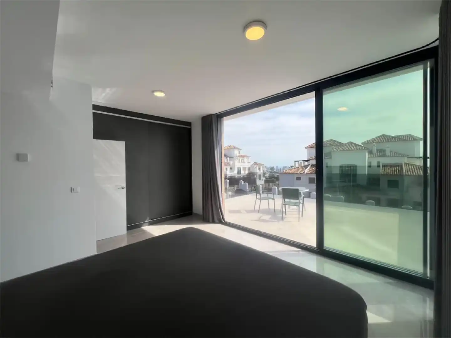 Villa con piscina in vendita a Golf Bahía, imagen 30