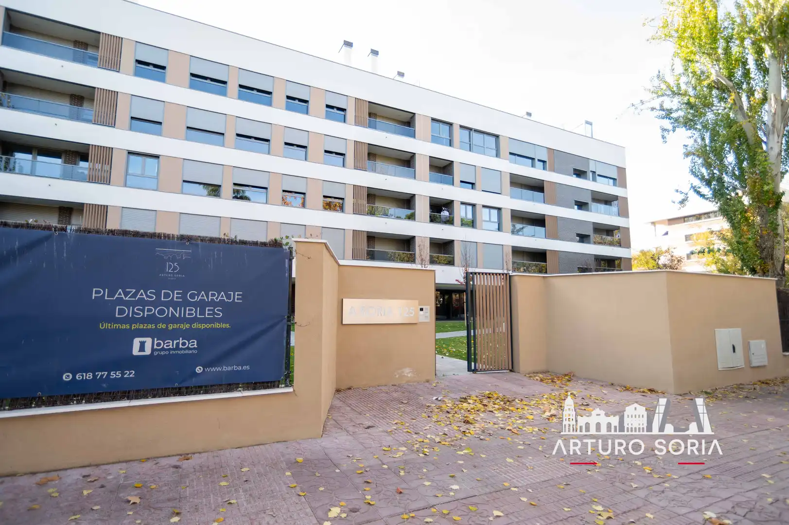 Flat with pool to rent in Calle de Arturo Soria 125