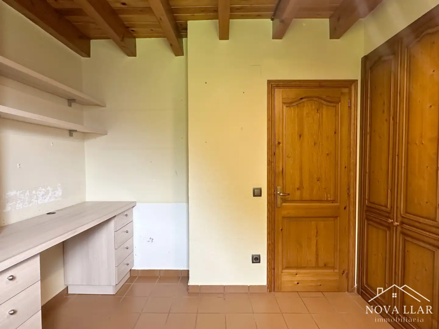 Einfamilien-Reihenhaus zum Verkauf in Vilallonga de Ter mit Heizung, Privatgarten und Terrasse