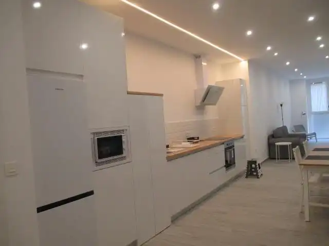 Cuina de Loft de lloguer en Granada amb Aire condicionat i Moblat