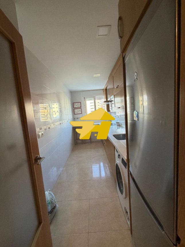 Cuina de Pis de lloguer en  Córdoba Capital amb Aire condicionat i Moblat