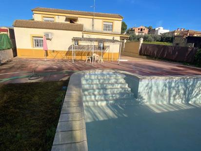 Swimming pool of House or chalet for sale in  Córdoba Capital  with Private garden, Terrace and Storage room