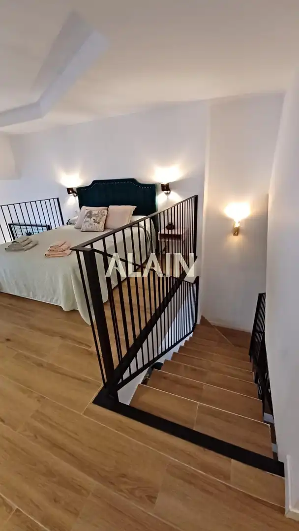 Habitación de Loft en venta en Valencia con Aire acondicionado, Parquet y Amueblado