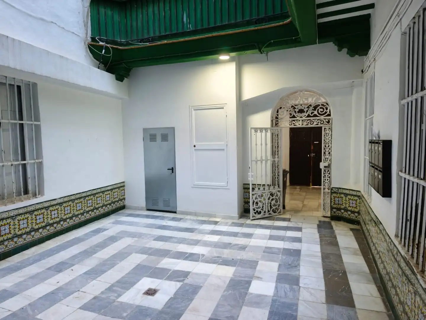 Gewerbefläche zum Verkauf in Centro Histórico
