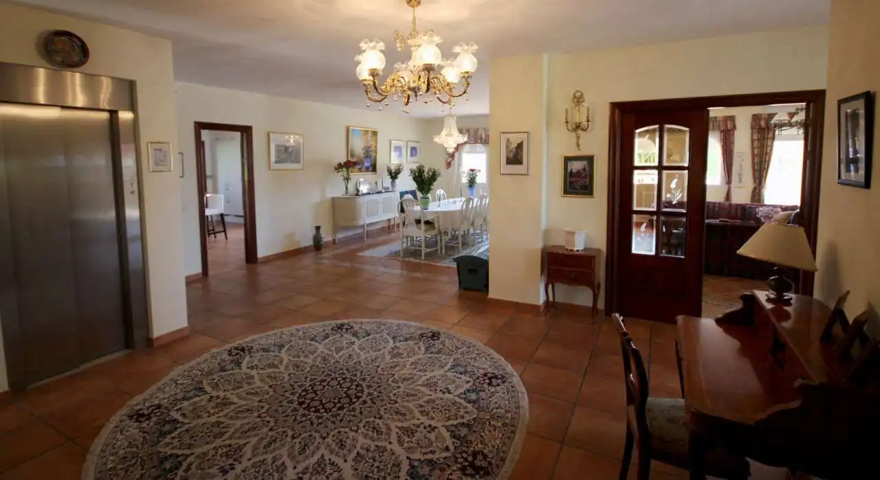 Houses for sale in L'Alfàs del Pi  with Air Conditioner, Private garden and Terrace