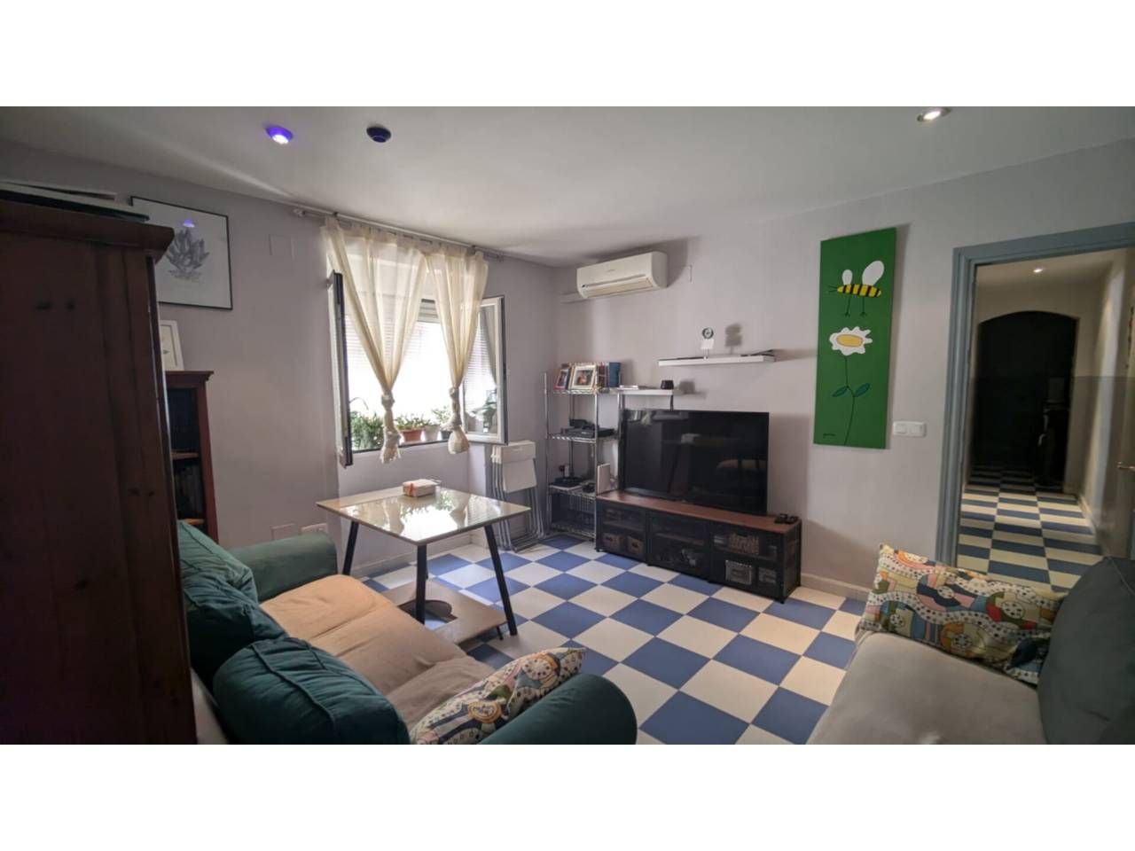 Exterior view of Flat for sale in  Granada Capital  with Air Conditioner