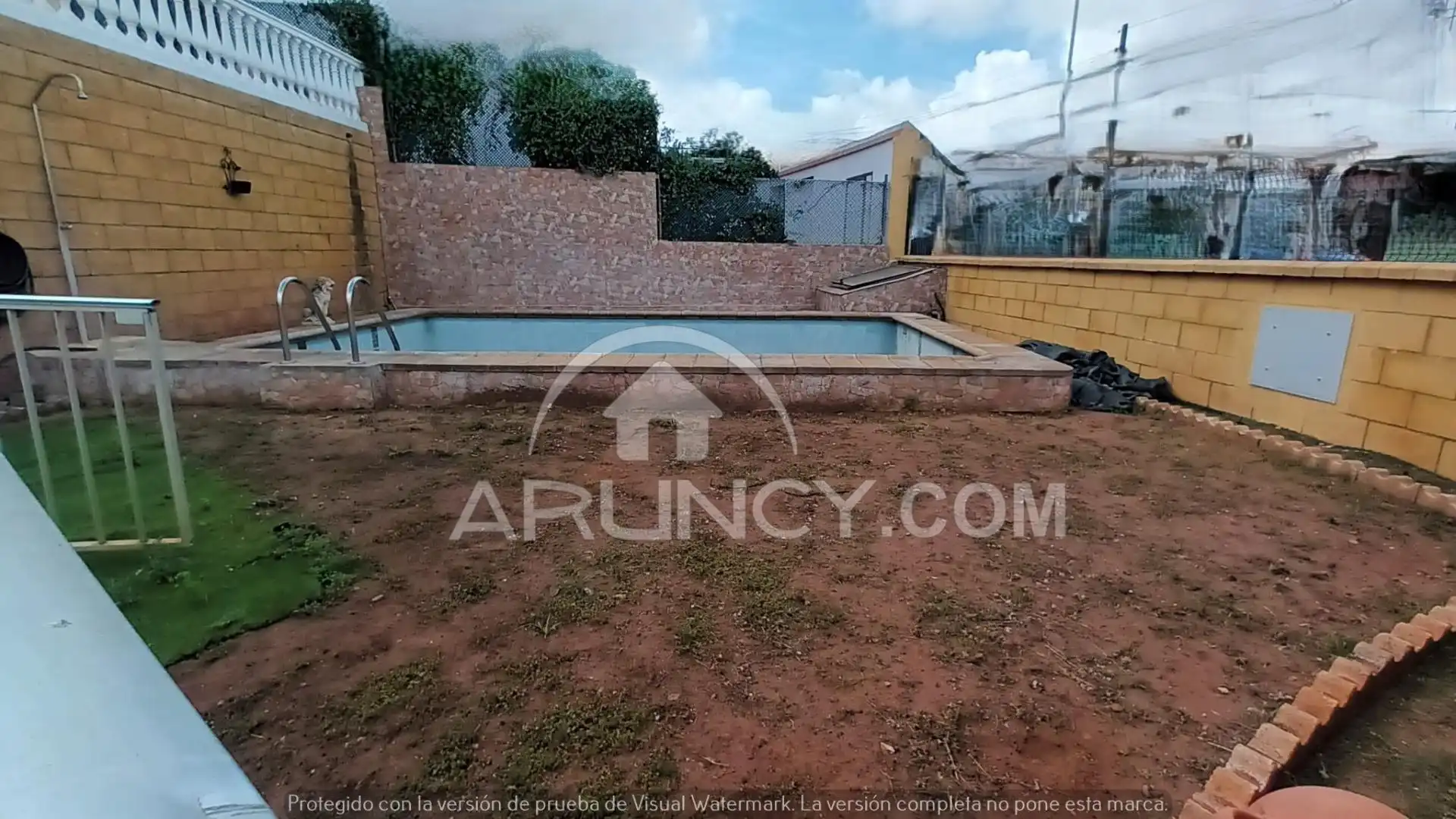 Piscina de Casa o xalet en venda en Alcalá de Guadaira amb Aire condicionat, Calefacció i Jardí privat