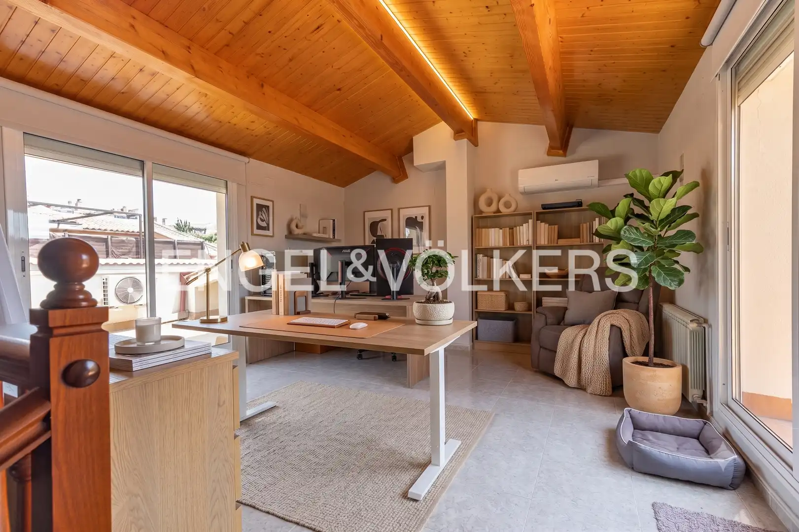Detached homes for sale in Rubí  with Air Conditioner, Heating and Parquet flooring