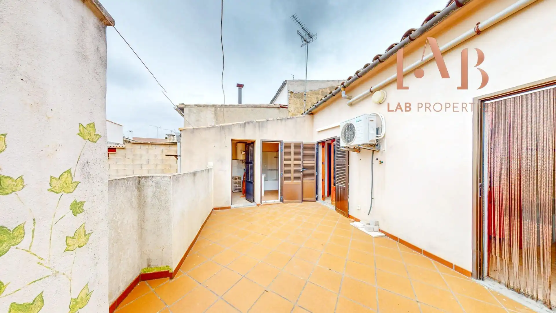 Terrace of Houses for sale in Llubí  with Private garden and Terrace