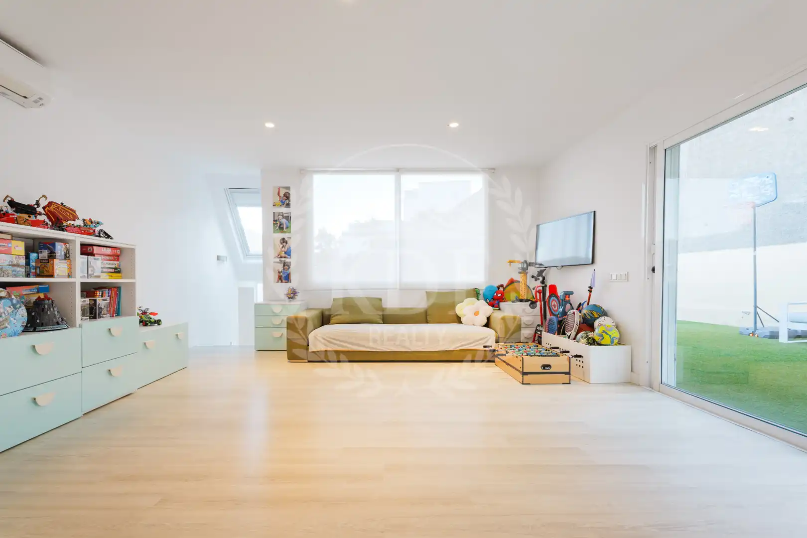 Sala d'estar de Casa adosada en venda en Santa Cruz de Tenerife amb Jardí privat, Terrassa i Moblat