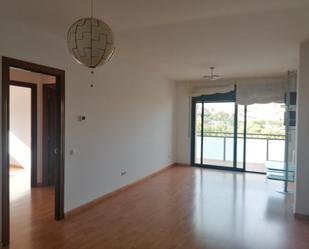 Living room of Flat to rent in Sabadell  with Balcony