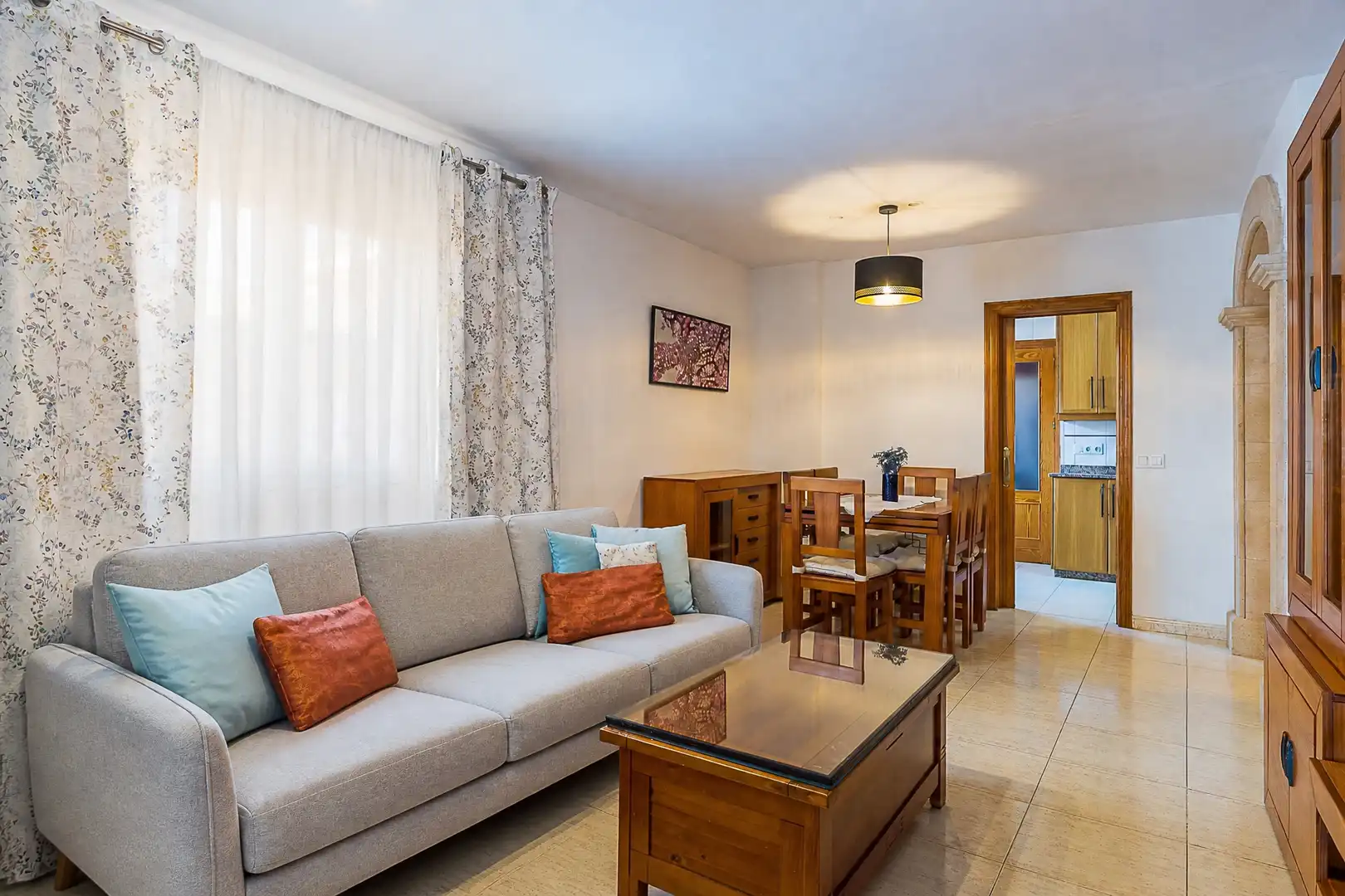 Sala de estar de Piso en venta en Sa Pobla con Aire acondicionado, Calefacción y Trastero