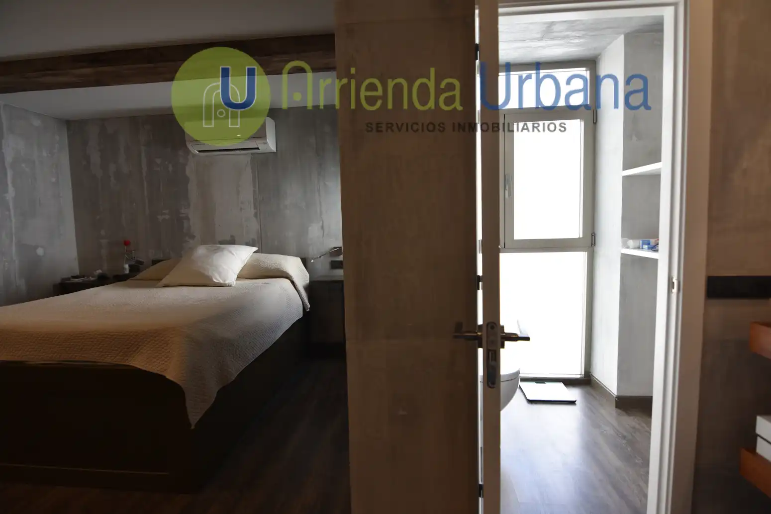 Habitación de Ático en venta en Elche / Elx con Terraza y Amueblado