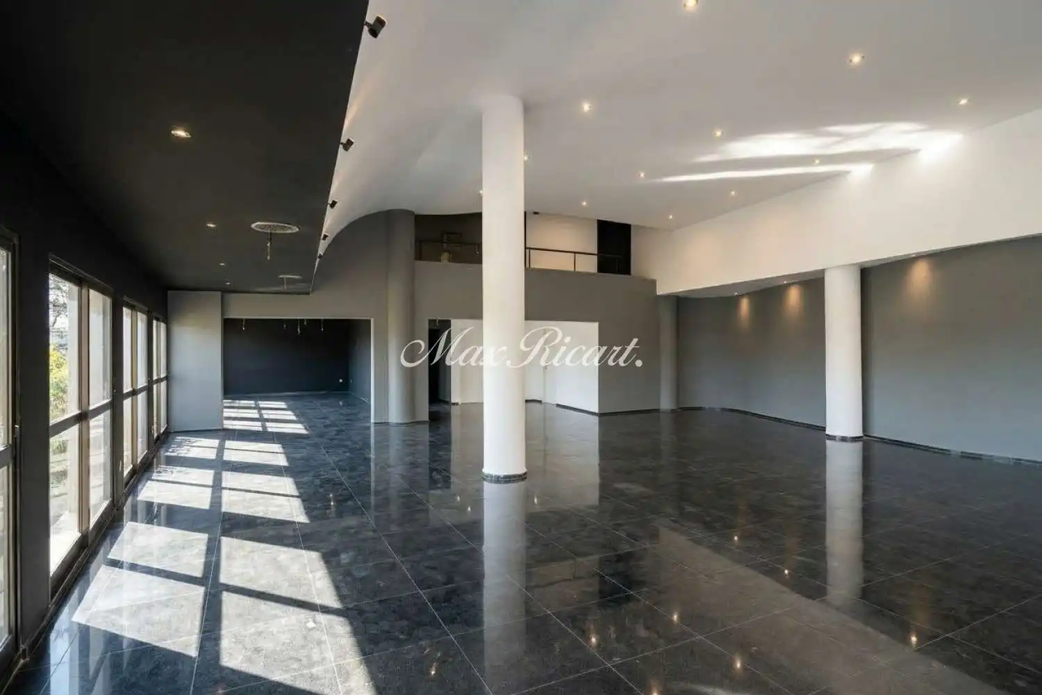Business premises for sale in Port Grec - Port Moxó, imagen 6