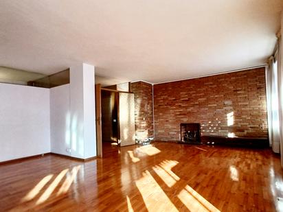 Living room of Flat for sale in  Barcelona Capital  with Air Conditioner and Terrace