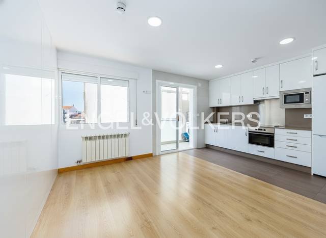 Piso en Venta en O Castro