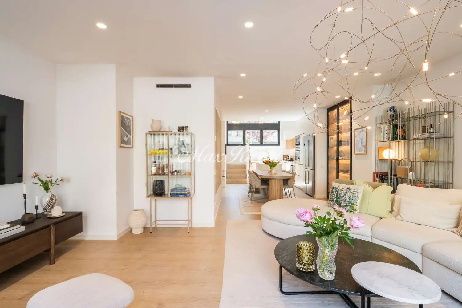 Living room of Flat for sale in Barcelona  with Air Conditioner, Terrace and Swimming Pool
