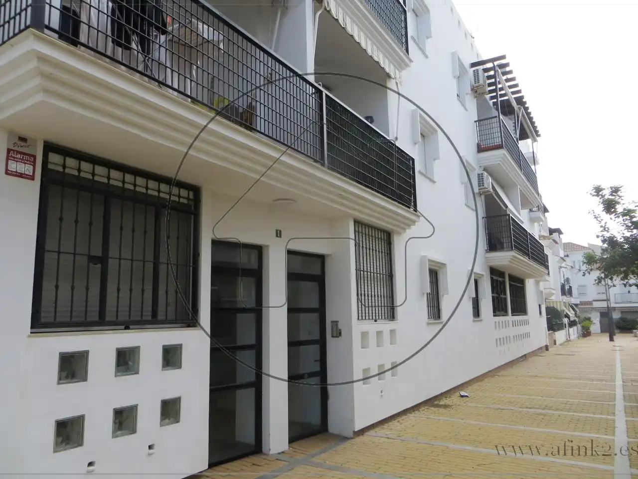 Vista exterior de Piso en venta en Punta Umbría con Terraza, Amueblado y Piscina comunitaria