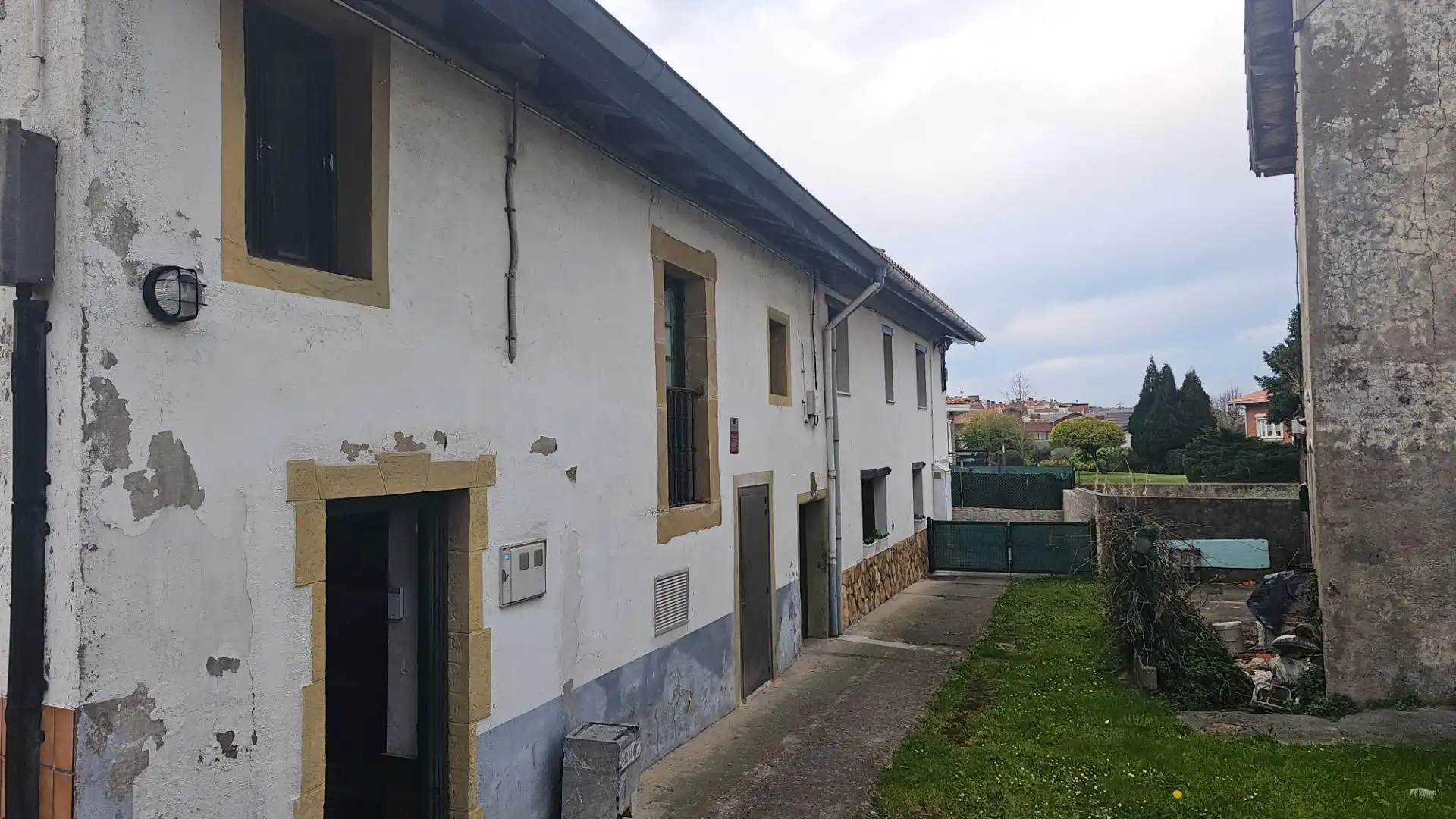 Exterior view of Detached homes for sale in Getxo 