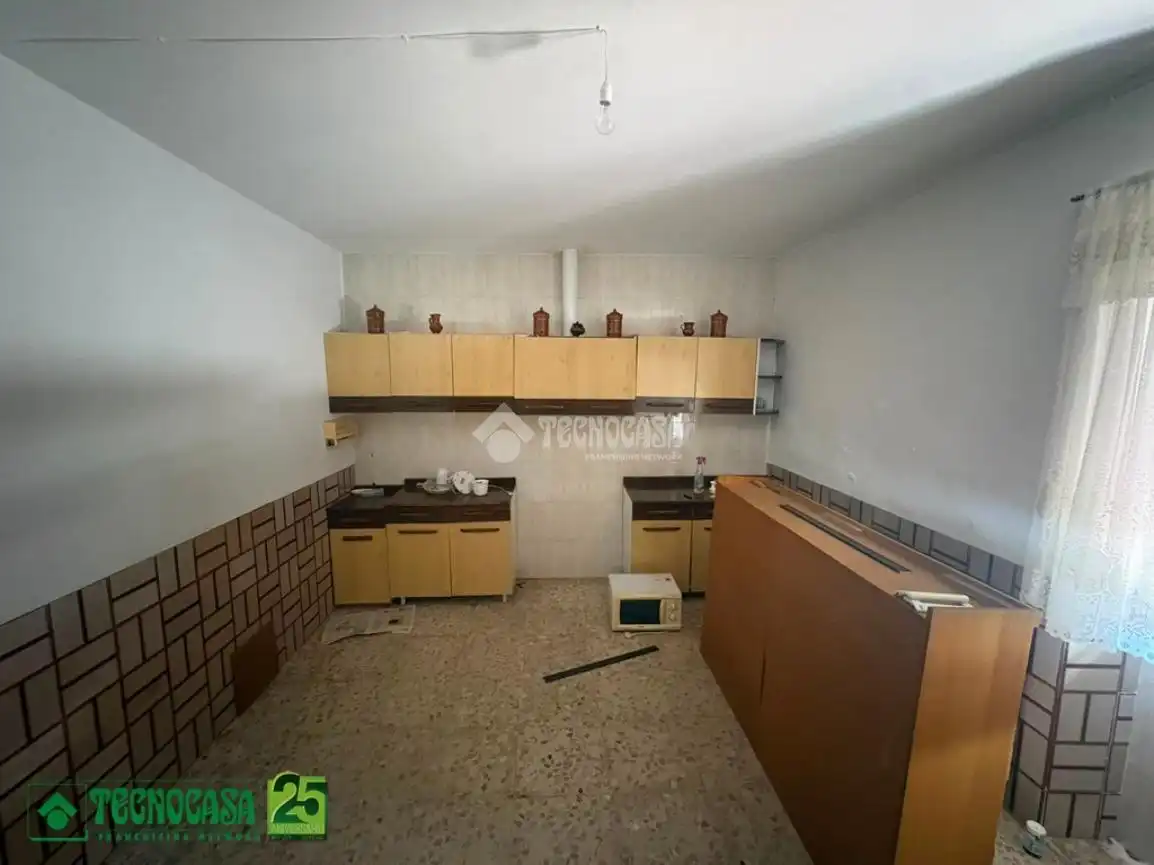 Cuina de Casa adosada en venda en Piedrabuena