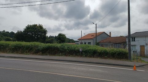 Solar a 3,5 km del centro de Carballo