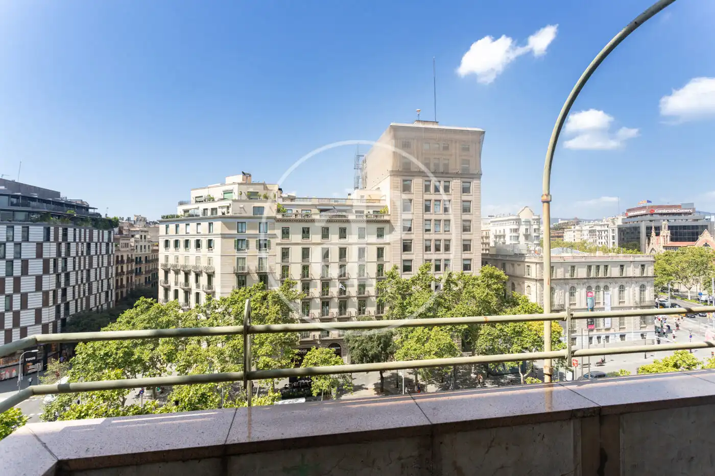 Vista exterior de Piso de alquiler en Barcelona con Calefacción, Amueblado y Balcón
