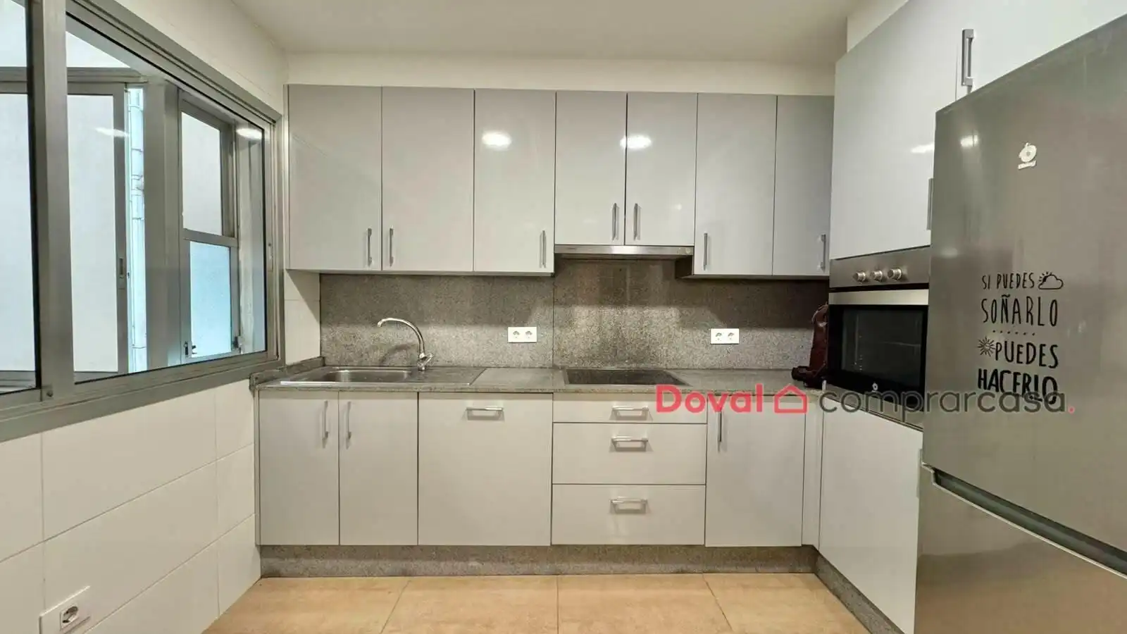 Flat for rent in MESTRE CHANE, Travesía de Vigo - San Xoán