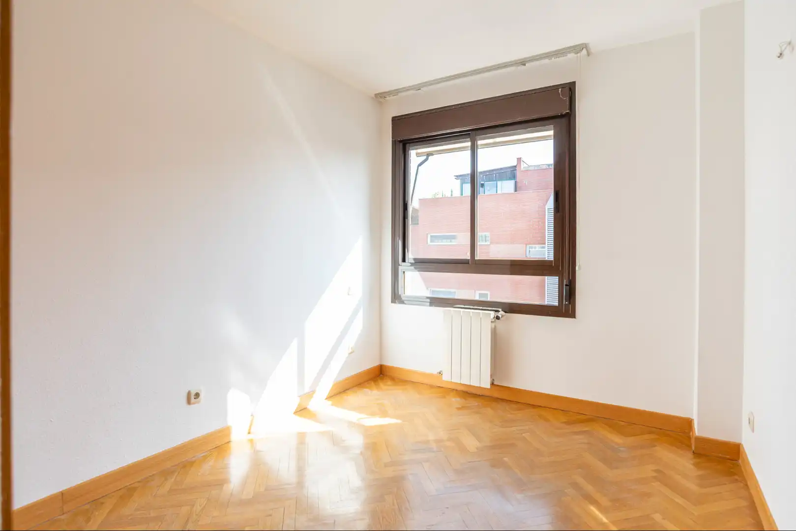 Habitación de Ático en venta en Pozuelo de Alarcón con Aire acondicionado, Calefacción y Terraza