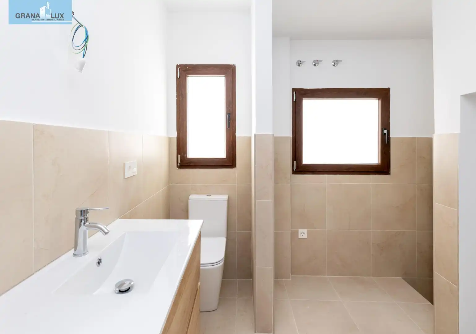 Baño de Piso en venta en Granada