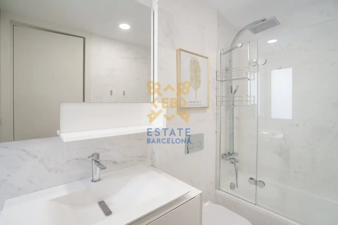 Badezimmer von Dachboden zum Verkauf in Valencia mit Klimaanlage, Heizung und Möbliert