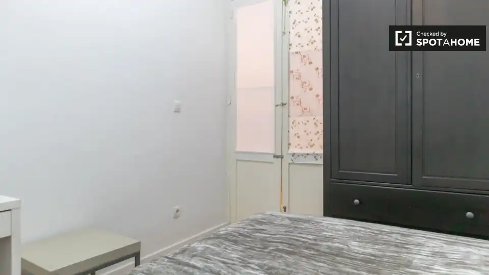 Room in Justicia - Chueca
