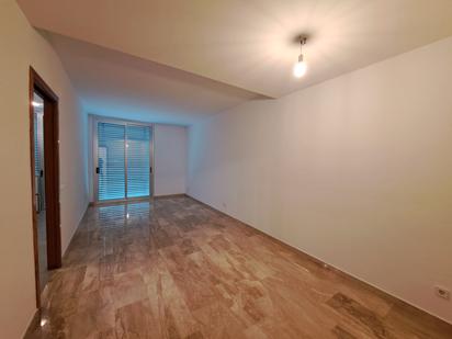 Flat for sale in Mataró  with Air Conditioner, Heating and Oven