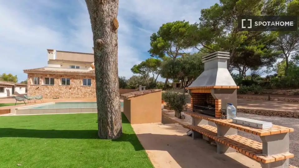 Terrace of Apartments for share in  Palma de Mallorca  with Air Conditioner, Terrace and Furnished