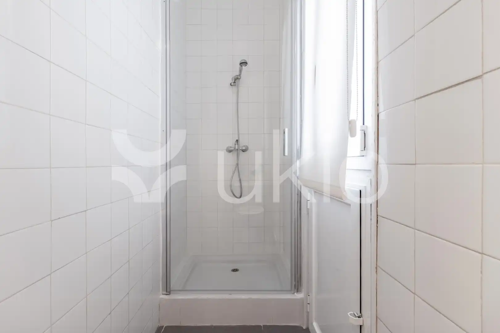 Baño de Apartamento de alquiler en Madrid con Aire acondicionado, Calefacción y Amueblado
