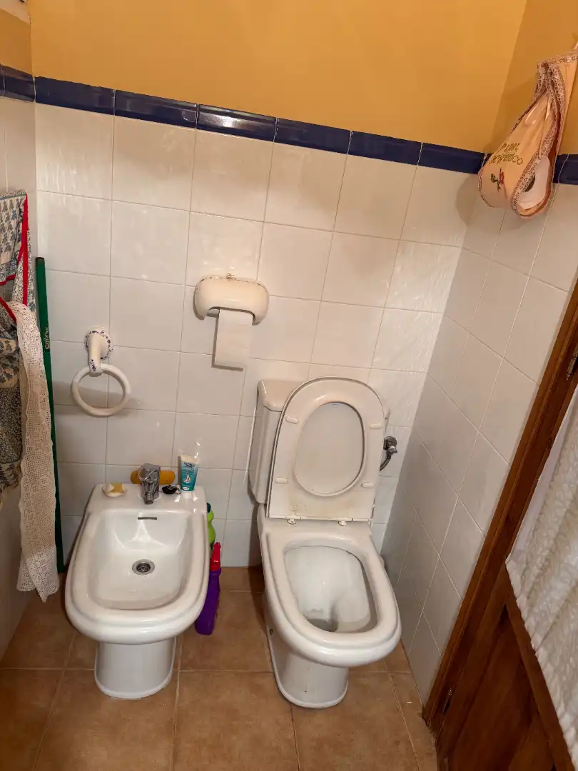 Bany de Casa o xalet en venda en Calatorao amb Calefacció, Jardí privat i Terrassa