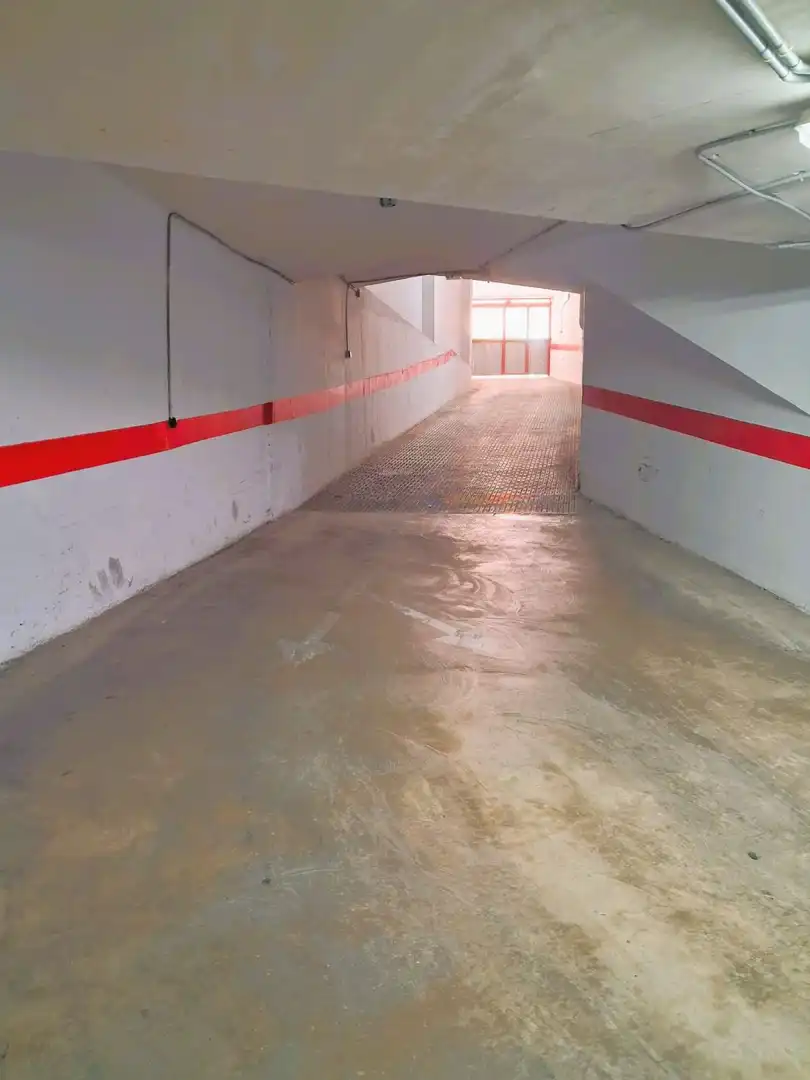 Garage zur Miete in Villajoyosa / La Vila Joiosa
