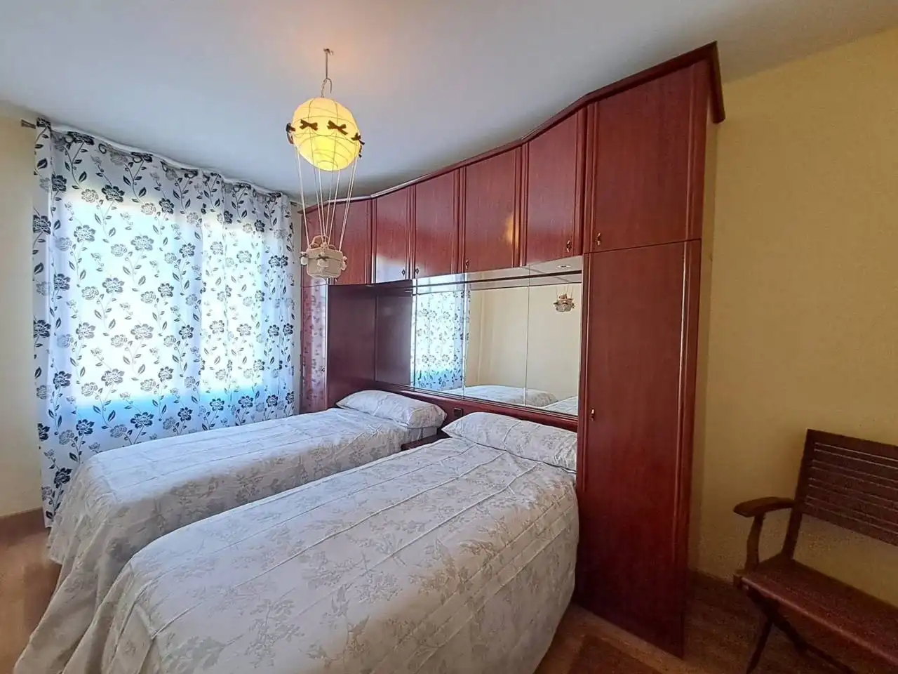 Bedroom of Houses for sale in Cardeñajimeno  with Heating, Private garden and Parquet flooring