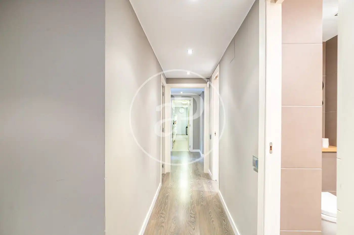 Flat for sale in Barcelona  with Air Conditioner, Heating and Terrace