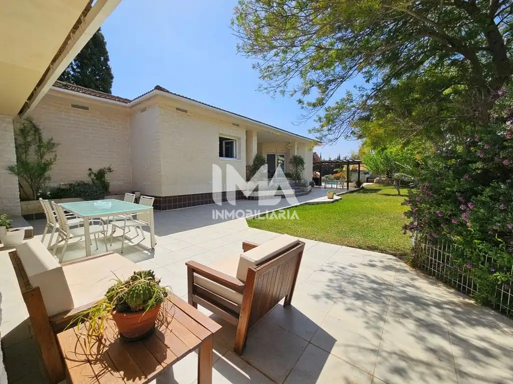 Chalet con piscina en venta en Montealegre, imagen 5