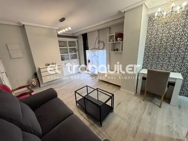 Living room of Attic for rent in San Blas