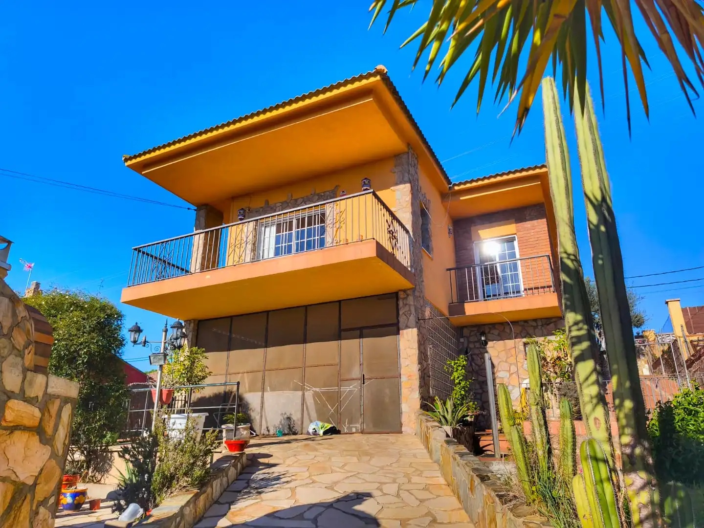 Vista exterior de Casa o chalet en venta en Tordera con Terraza, Trastero y Balcón