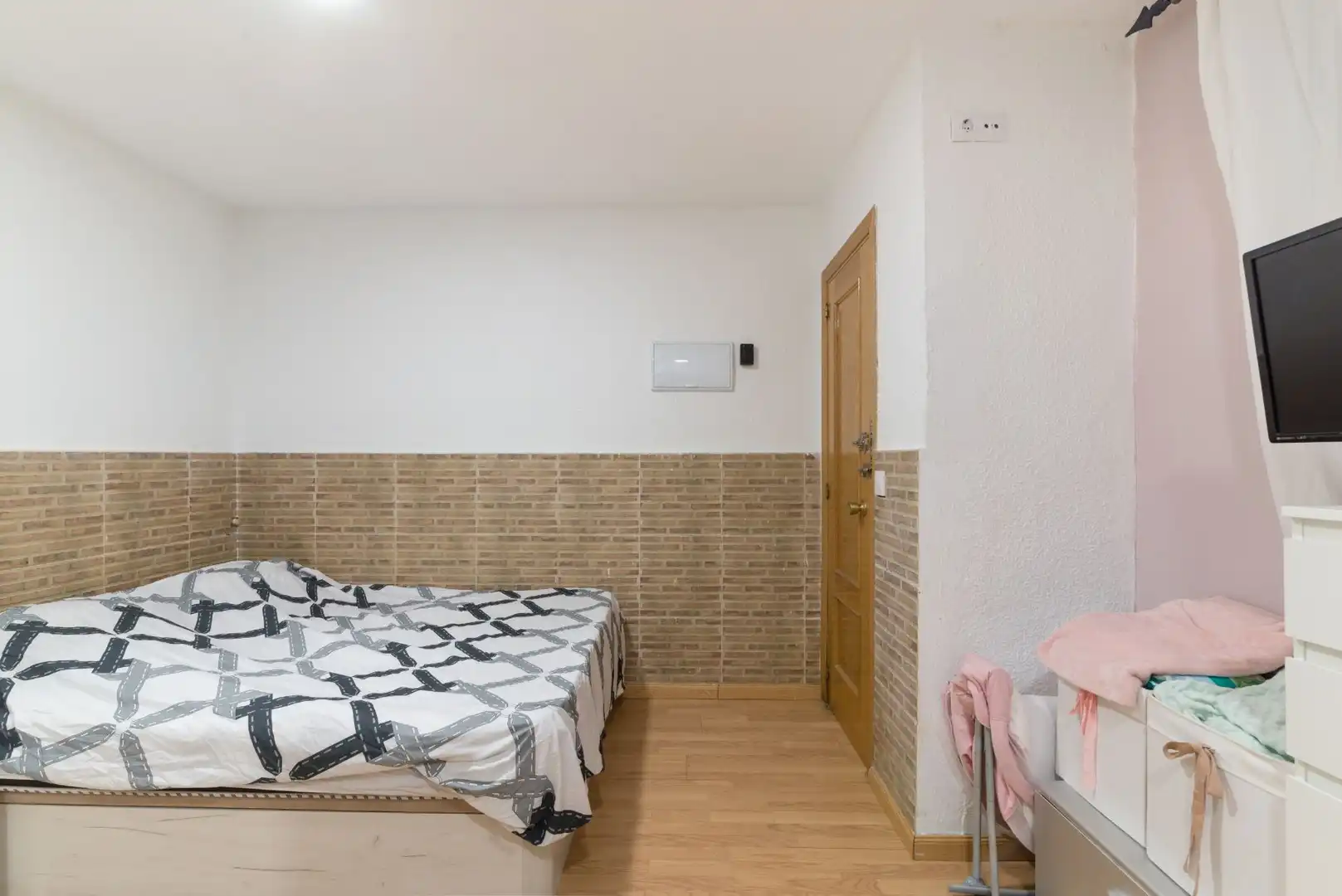 Habitación de Piso en venta en Alcobendas con Calefacción y Amueblado