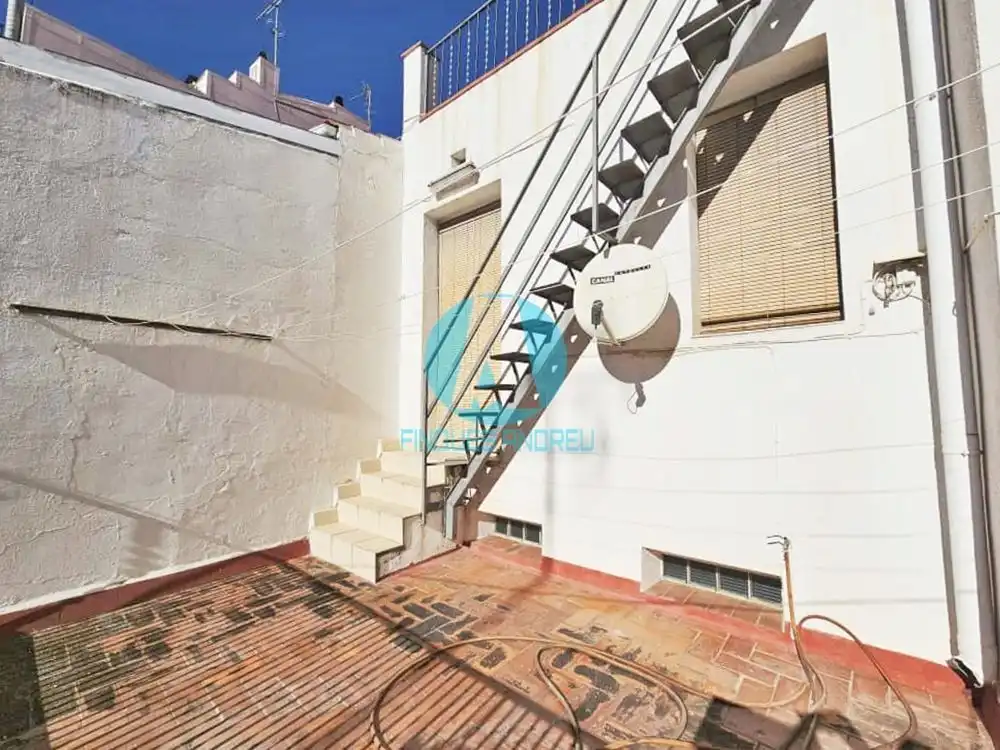 Exterior view of Detached homes for sale in Mataró  with Private garden, Terrace and Storage room