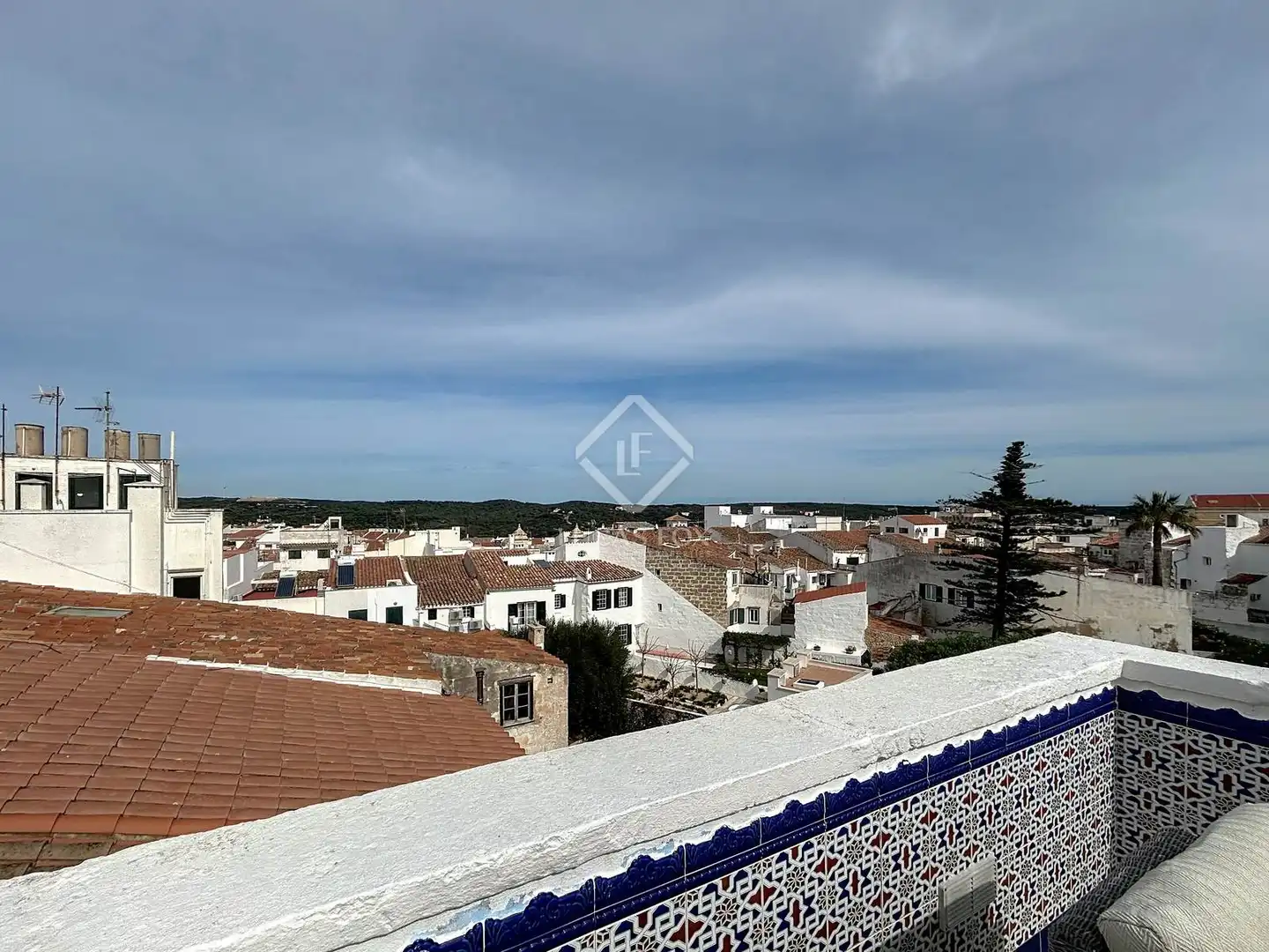 Vista exterior de Àtic en venda en Maó - Mahón amb Calefacció, Terrassa i Moblat