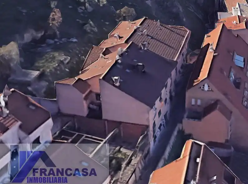 Flat for sale in Santa Bárbara