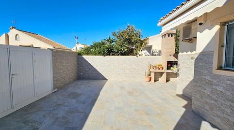 Foto 4 de Casa adosada en venda a Calle Dulcinea, Aguas Nuevas, Alicante