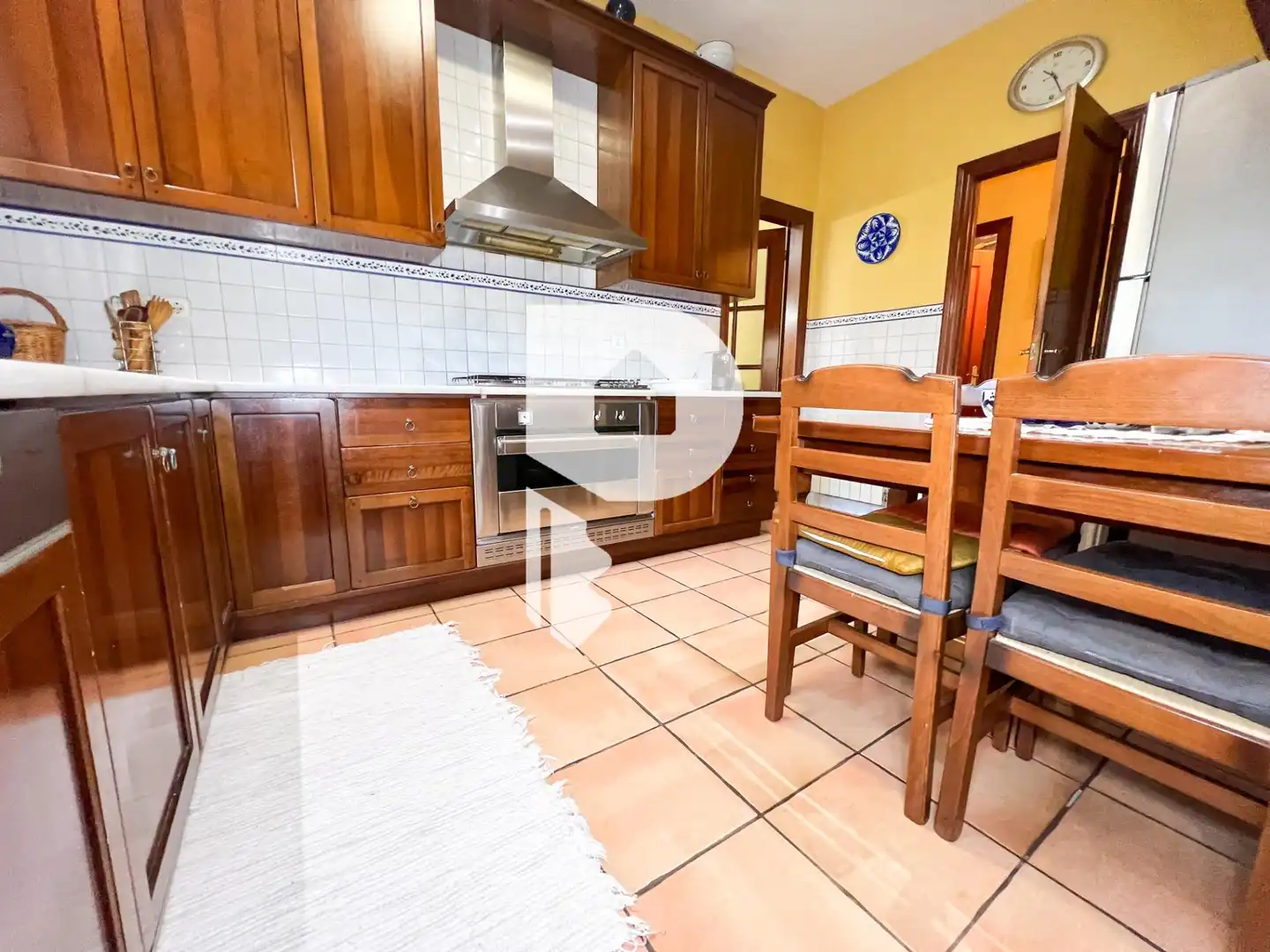 Cuina de Casa o xalet en venda en Vallirana amb Calefacció, Jardí privat i Terrassa