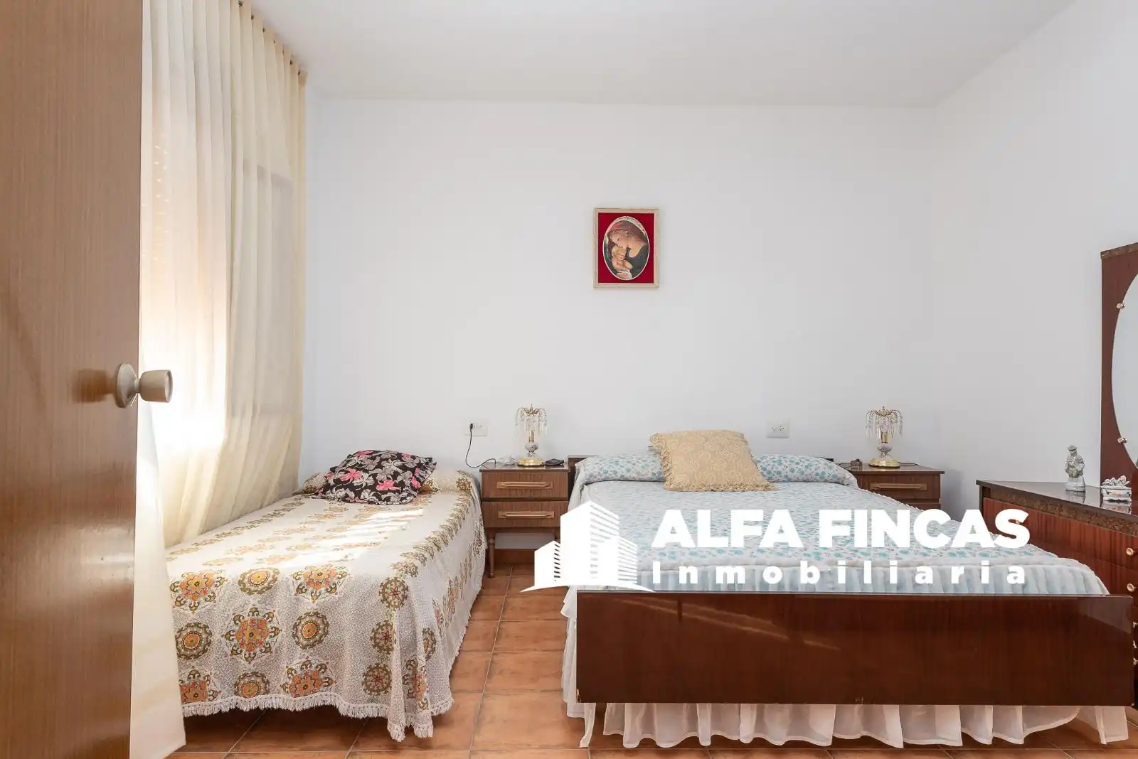 Dormitori de Casa o xalet en venda en Tresjuncos amb Jardí privat, Terrassa i Traster