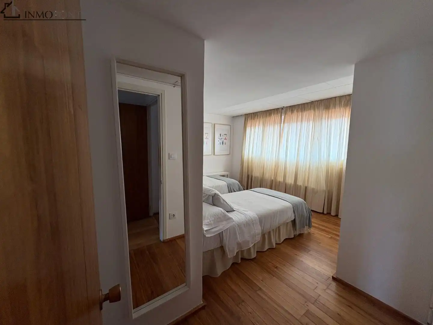 Bedroom of Flat for rent in Pontevedra Capital 