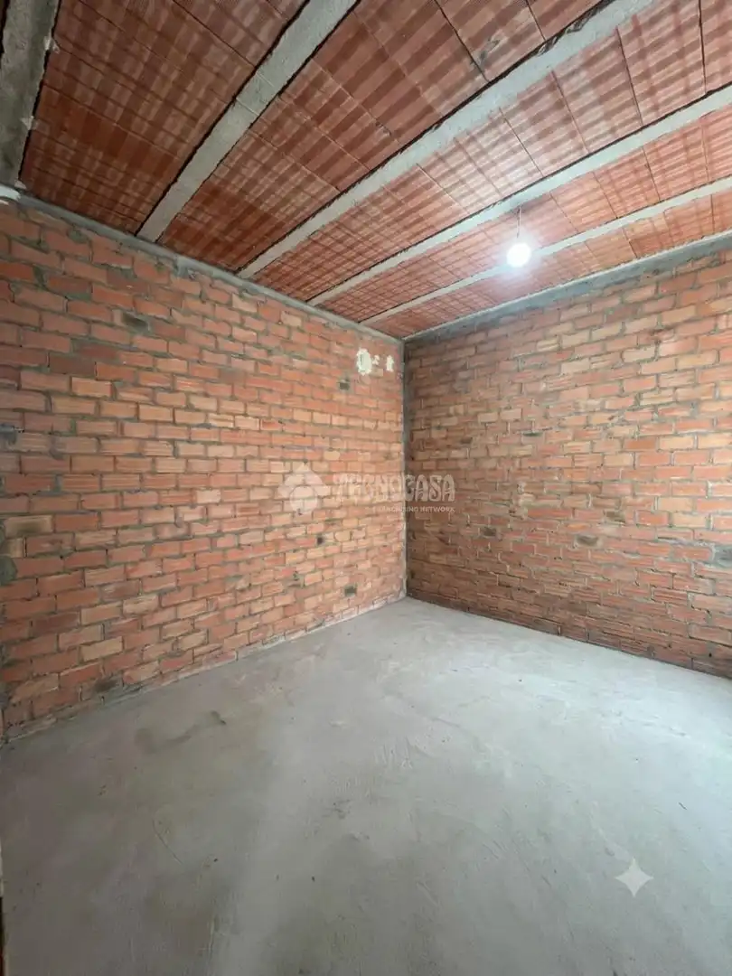 Casa adosada en venta en Sevilla con Aire acondicionado y Balcón